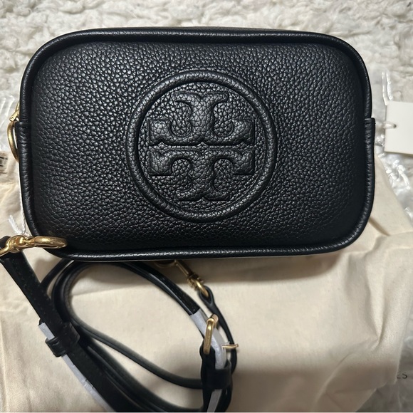 Sold*Authentic Tory Burch Perry Bombe Camera bag - Picture 7 of 8